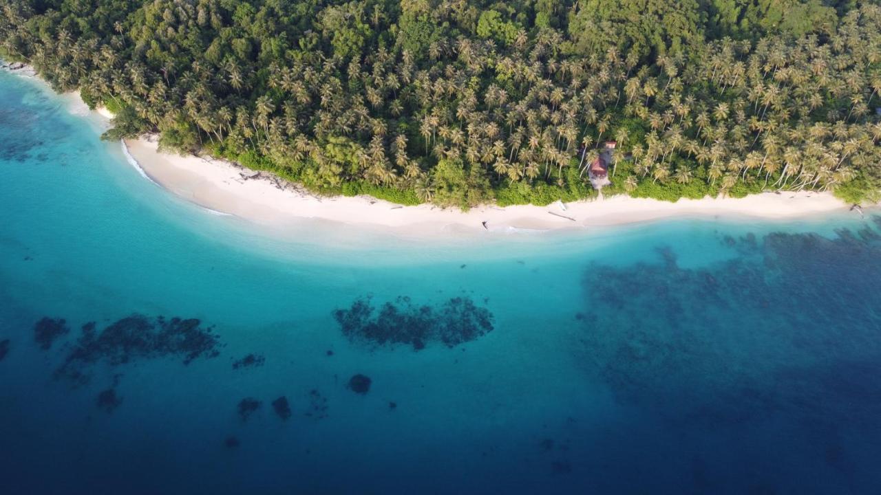 Pinang Island - Private Island Sea View Bungalows Singkil  外观 照片
