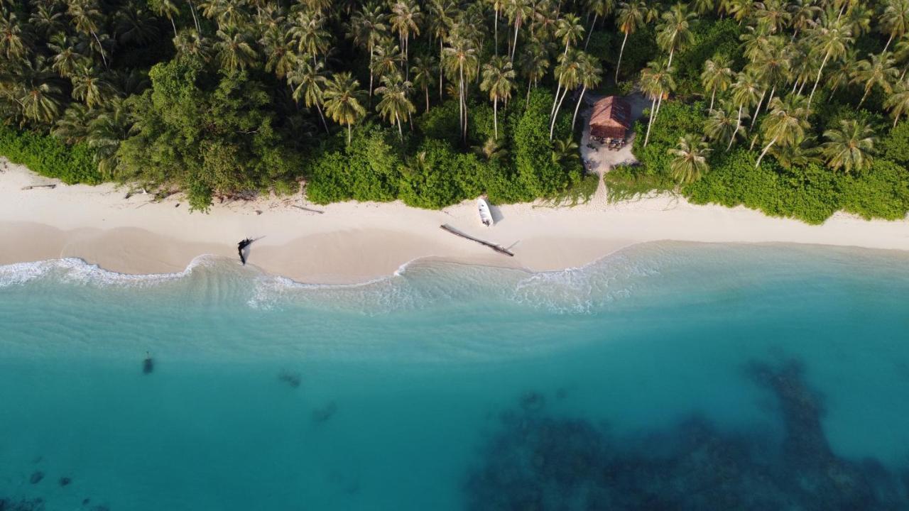 Pinang Island - Private Island Sea View Bungalows Singkil  外观 照片