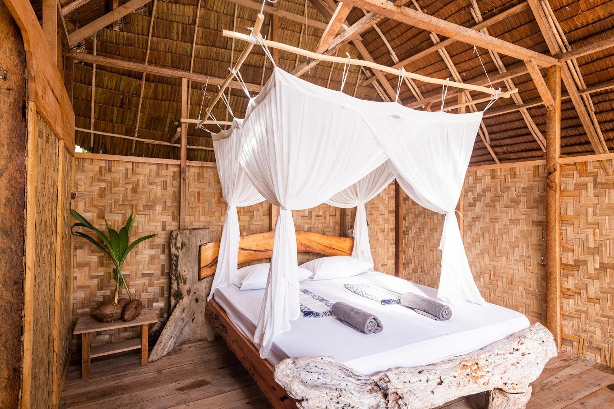 Pinang Island - Private Island Sea View Bungalows Singkil  外观 照片